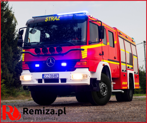 Mercedes Atego 15.280 AF 4 x 4 średni samochód ratowniczo-gaśniczy