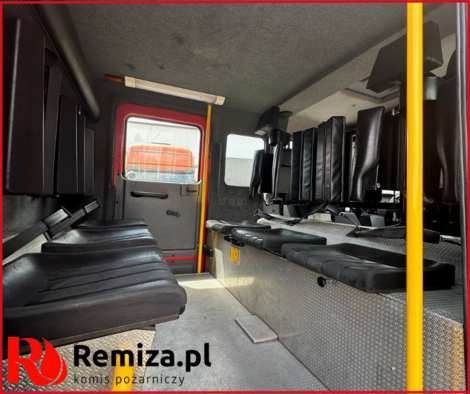 Mercedes Atego 15.280 AF 4 x 4 średni samochód ratowniczo-gaśniczy - obrazek 9
