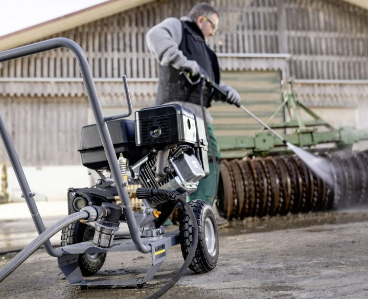 Spalinowa myjka ciśnieniowa zimnowodna HD 8/23 G Classic KARCHER 800 l/h 230 bar 6,8 kW - obrazek 2