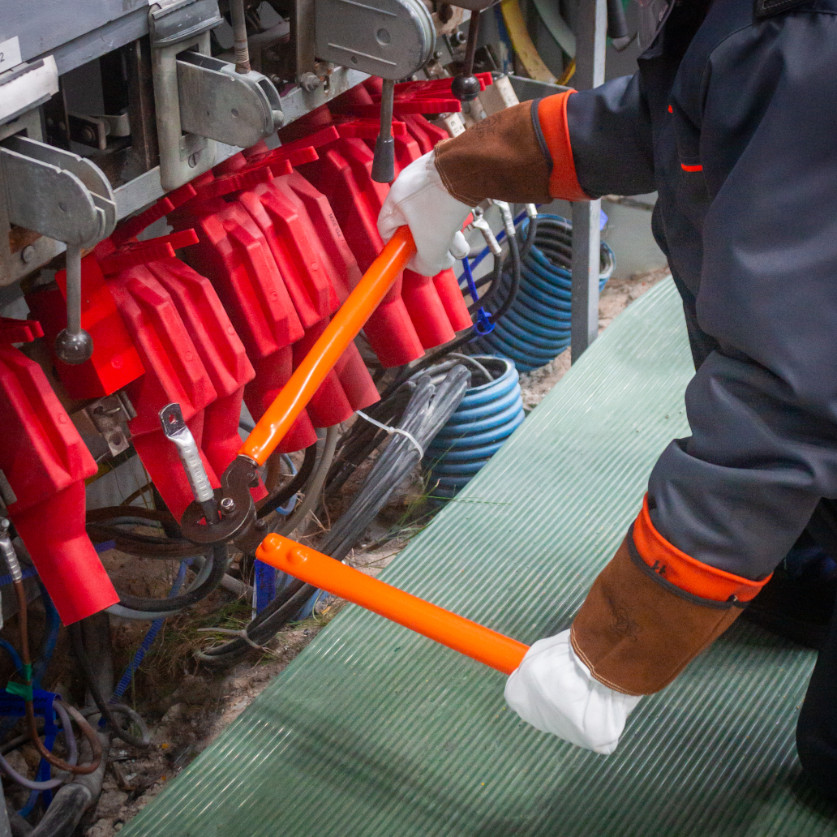 Izolowane nożyce do cięcia przewodów / kabli elektrycznych Hubix - obrazek 2