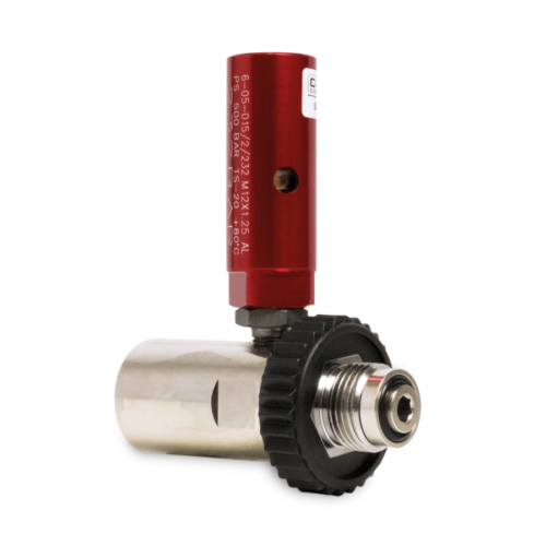 Adapter 300/200 bar z zaworem