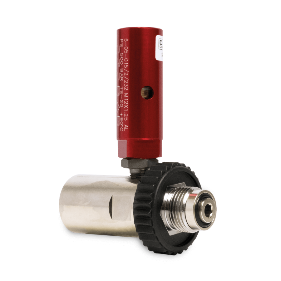 Adapter 300/200 bar z zaworem