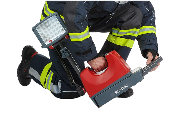 Przenośny akumulatorowy system oświetleniowy RLS 1000 Rosenbauer z opcjonalną ładowarką - obrazek 2