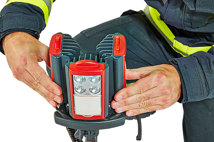 Przenośny akumulatorowy system oświetleniowy RLS 2000 Rosenbauer - obrazek 3